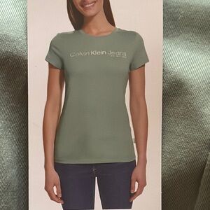 Calvin Klein Green Short Sleeve Tee